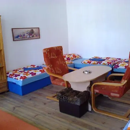 Hostel Film Πόζναν